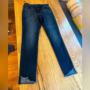 Warp & Weft JFK New York Skinny Jeans.  Size 4/27.  Smoke free home